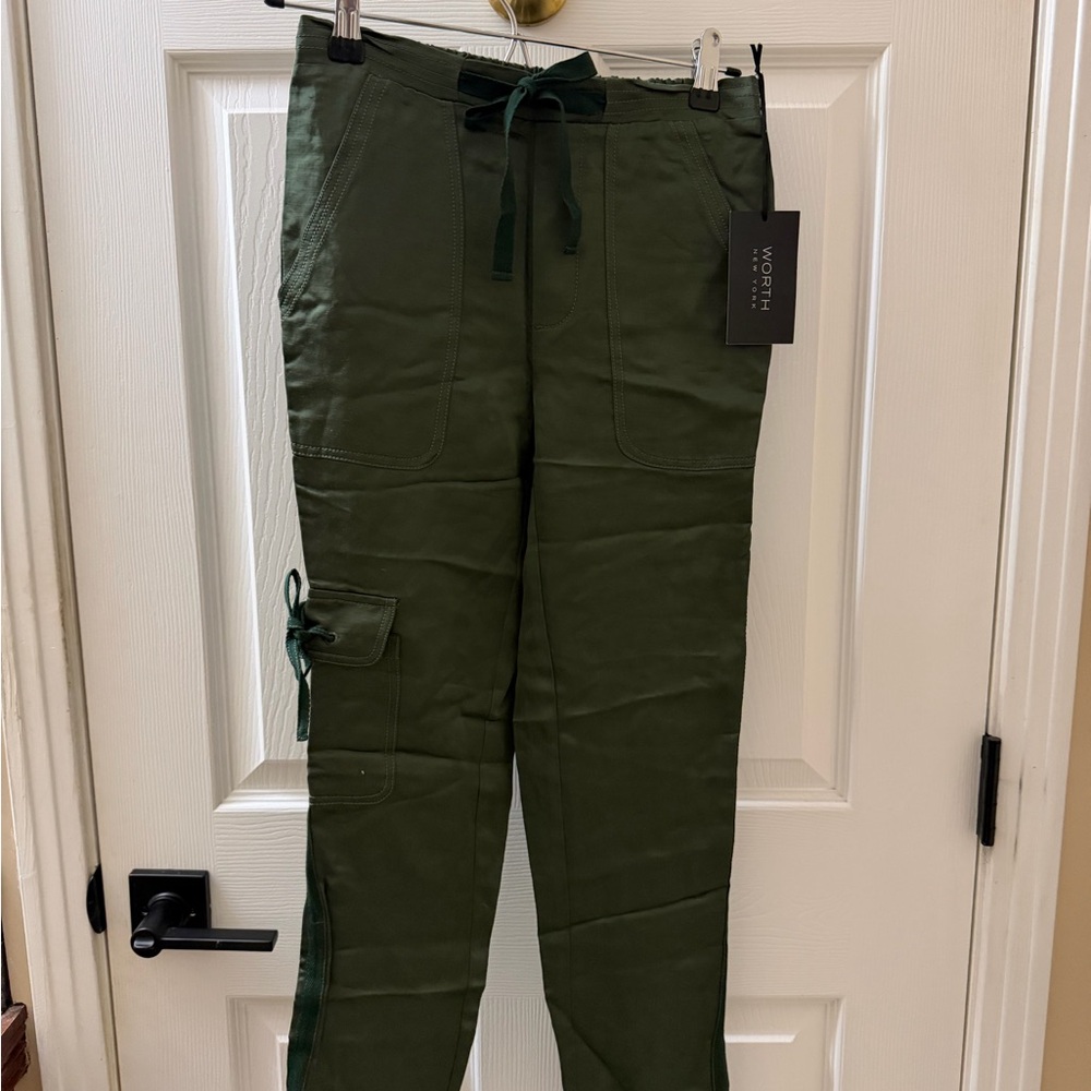 NWT Women’s Designer Cargo Pants